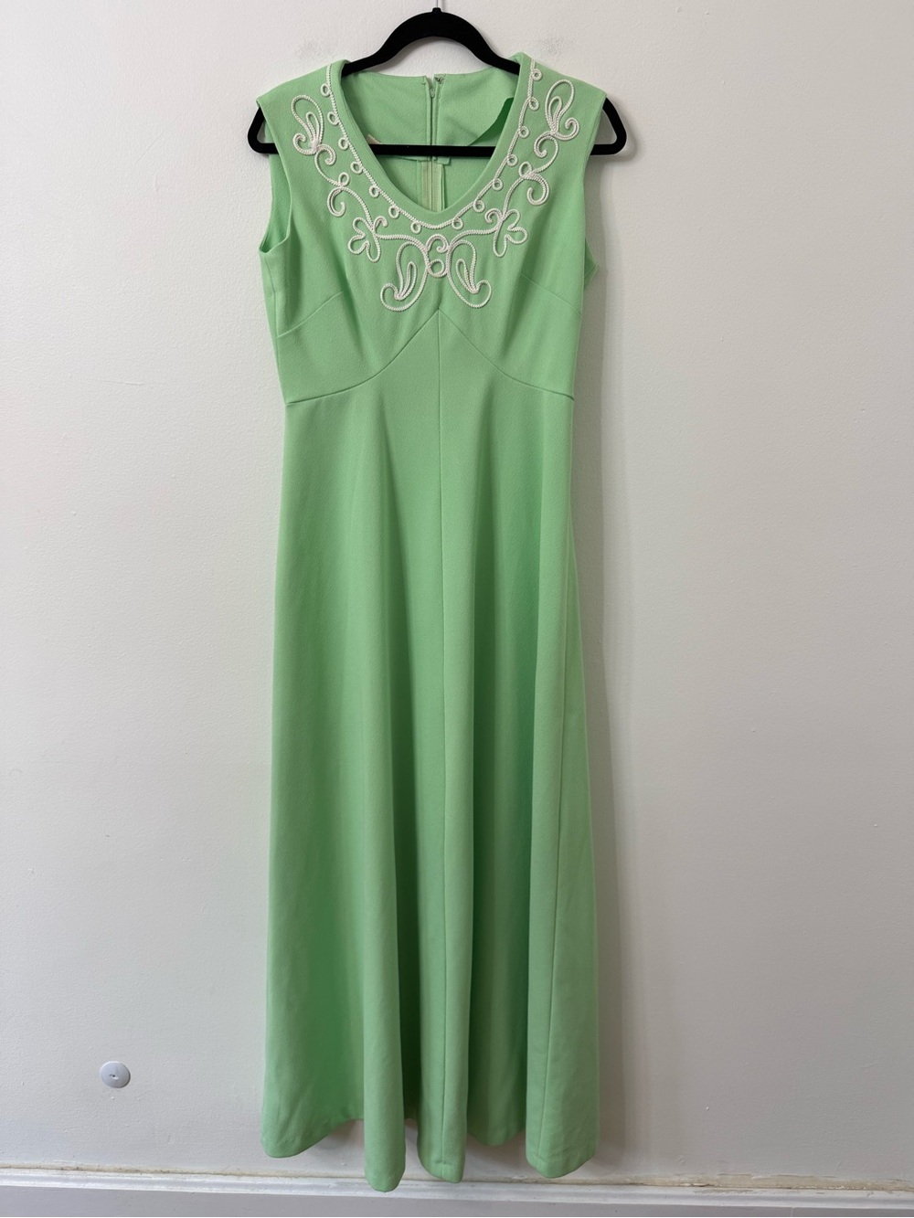 Vintage 1960s Sleeveless Mint Green Maxi Dress with Embroidered Scoop Neck